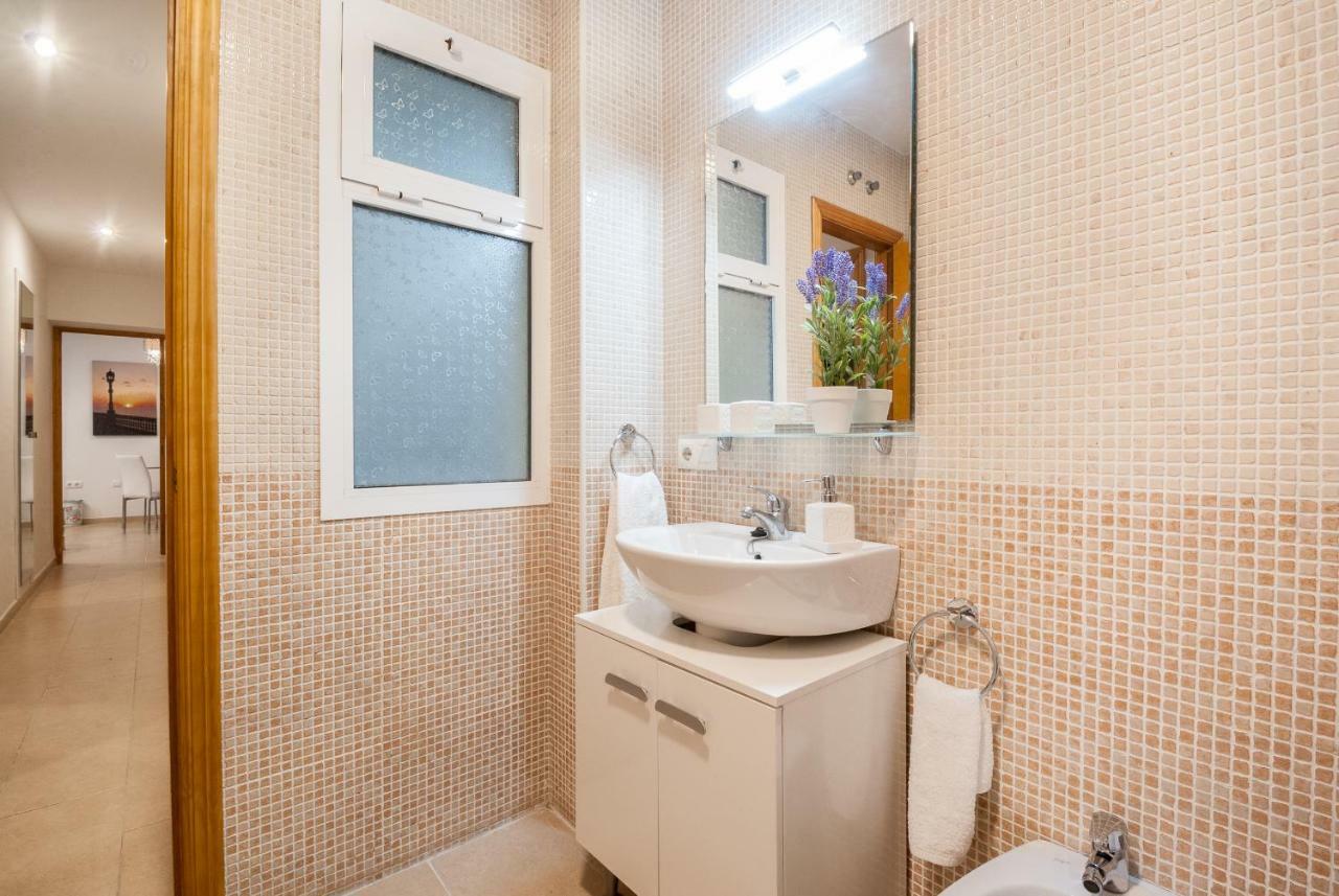 קדיז Gades Suite מראה חיצוני תמונה